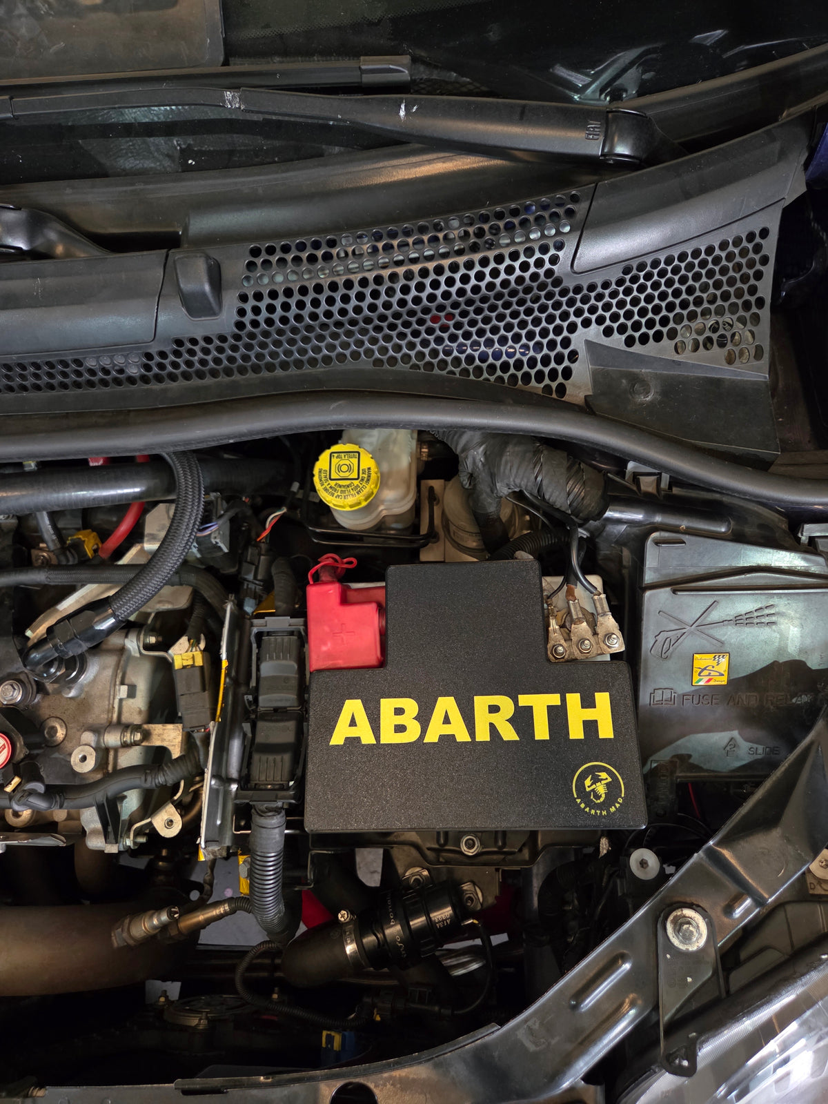 Abarth Fiat 500 3D Battery Cover Batería Cubierta Piece Custom