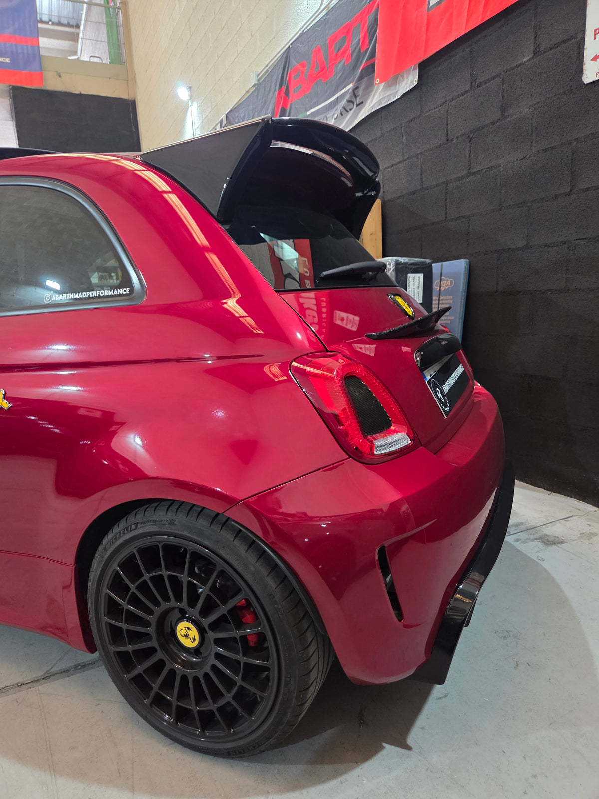 Abarth Fiat 500 All Model Trunk Mid RS Spoiler Carbon Fiber or Fiberglass FRP Alerón Visera Mediana
