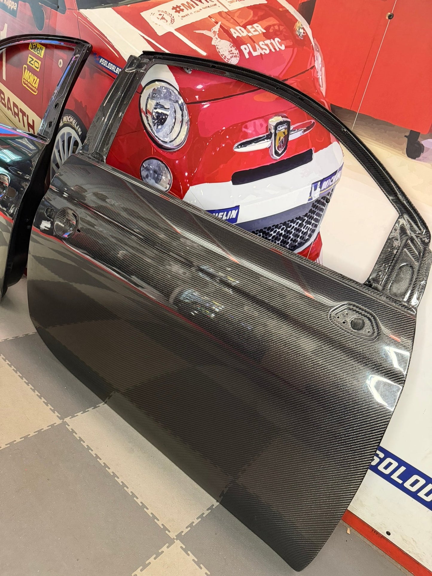 Pre order!! NEW Abarth Real Carbon Fiber Doors (2) Puertas Carbono 7kg  Lightness Track Racing