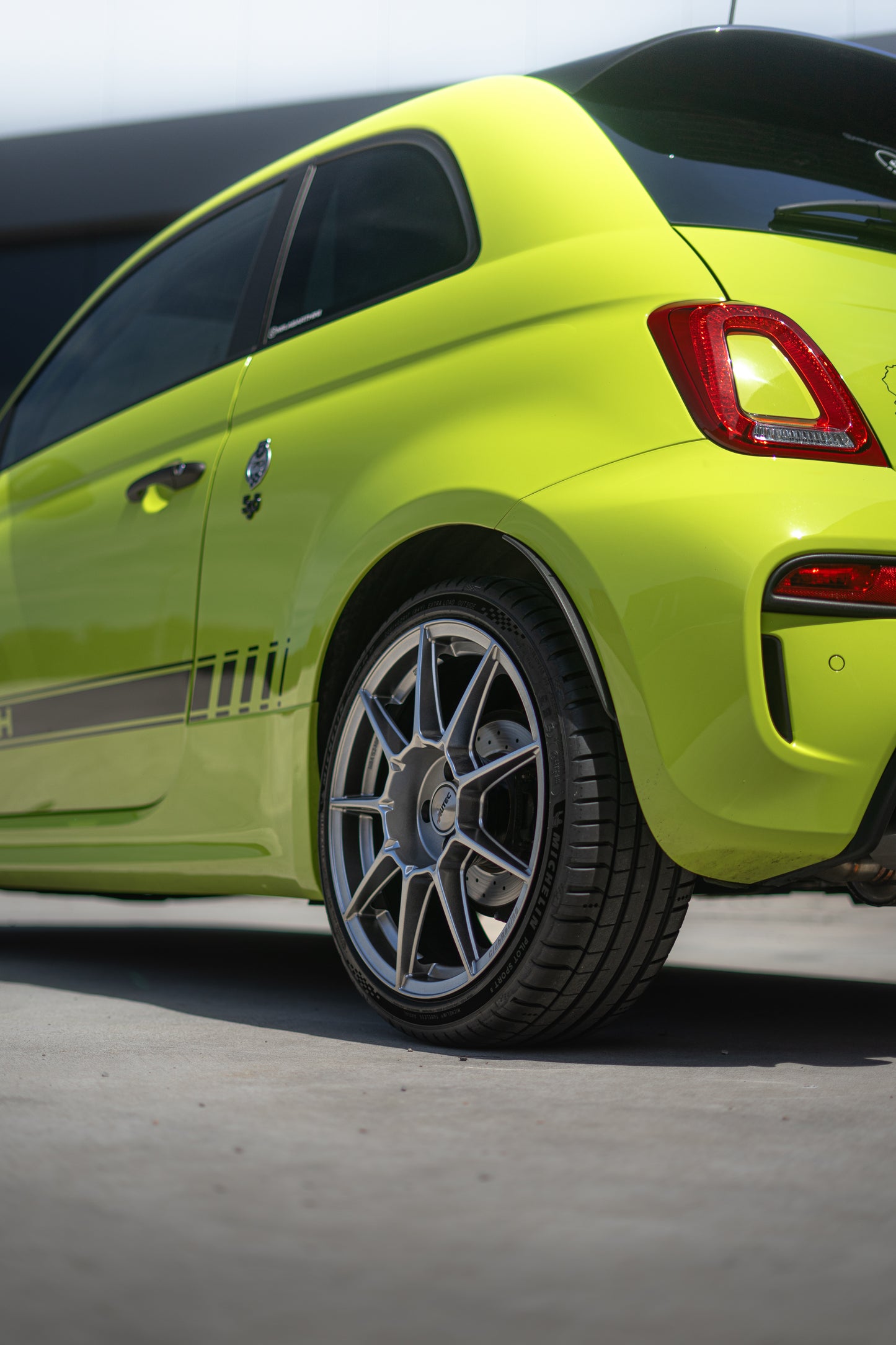 Abarth Llantas Autec 17"x7 ET30