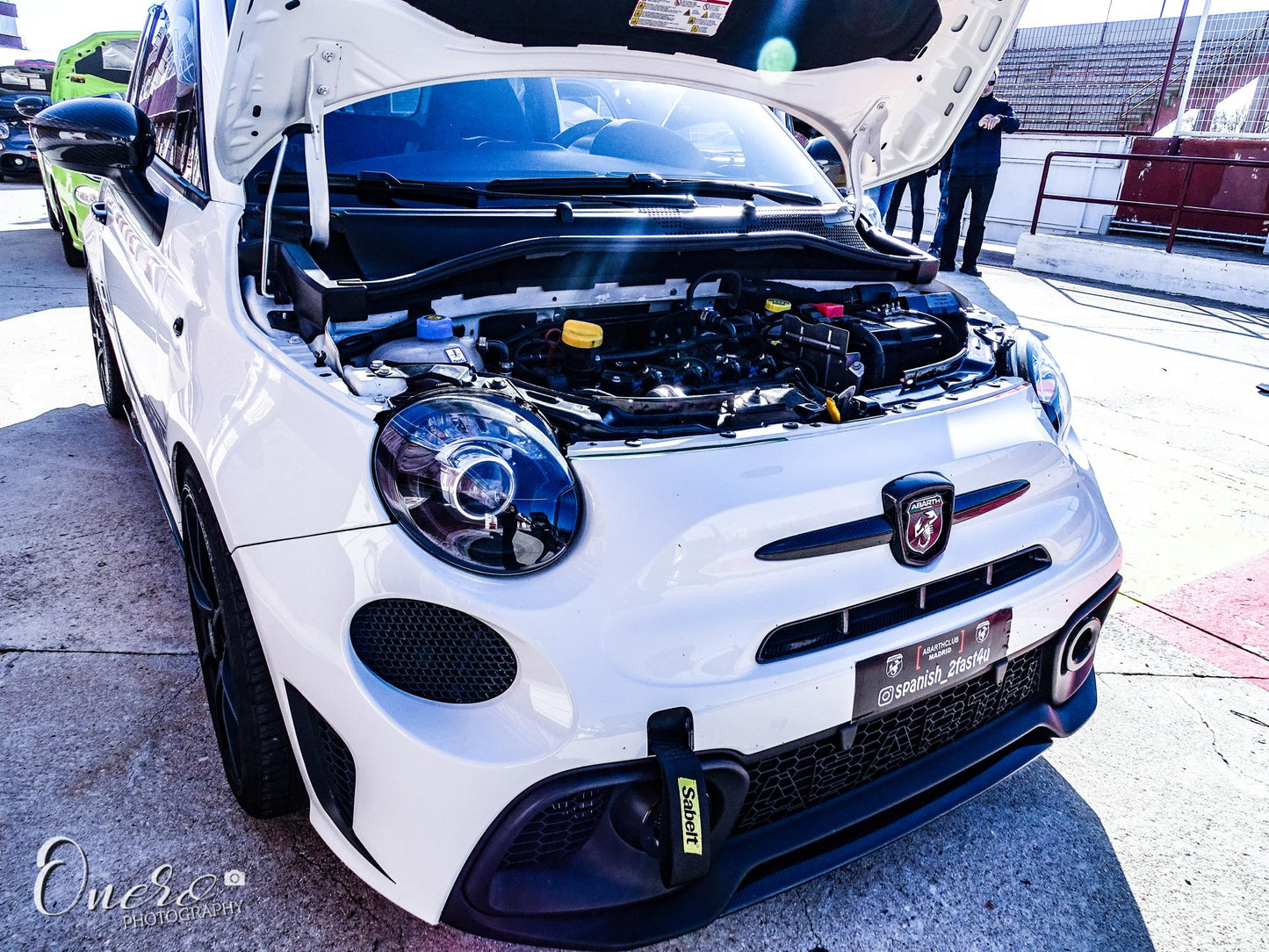 Abarth Kit Cinta Sabelt Remolque con tornillo específico