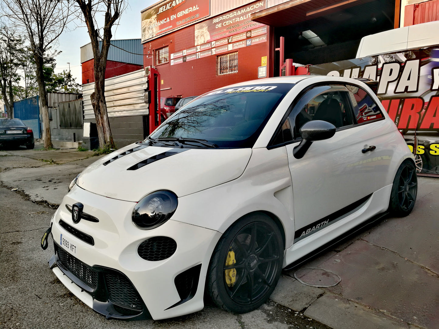 Abarth Wind and Rain Deflectors Front Windows