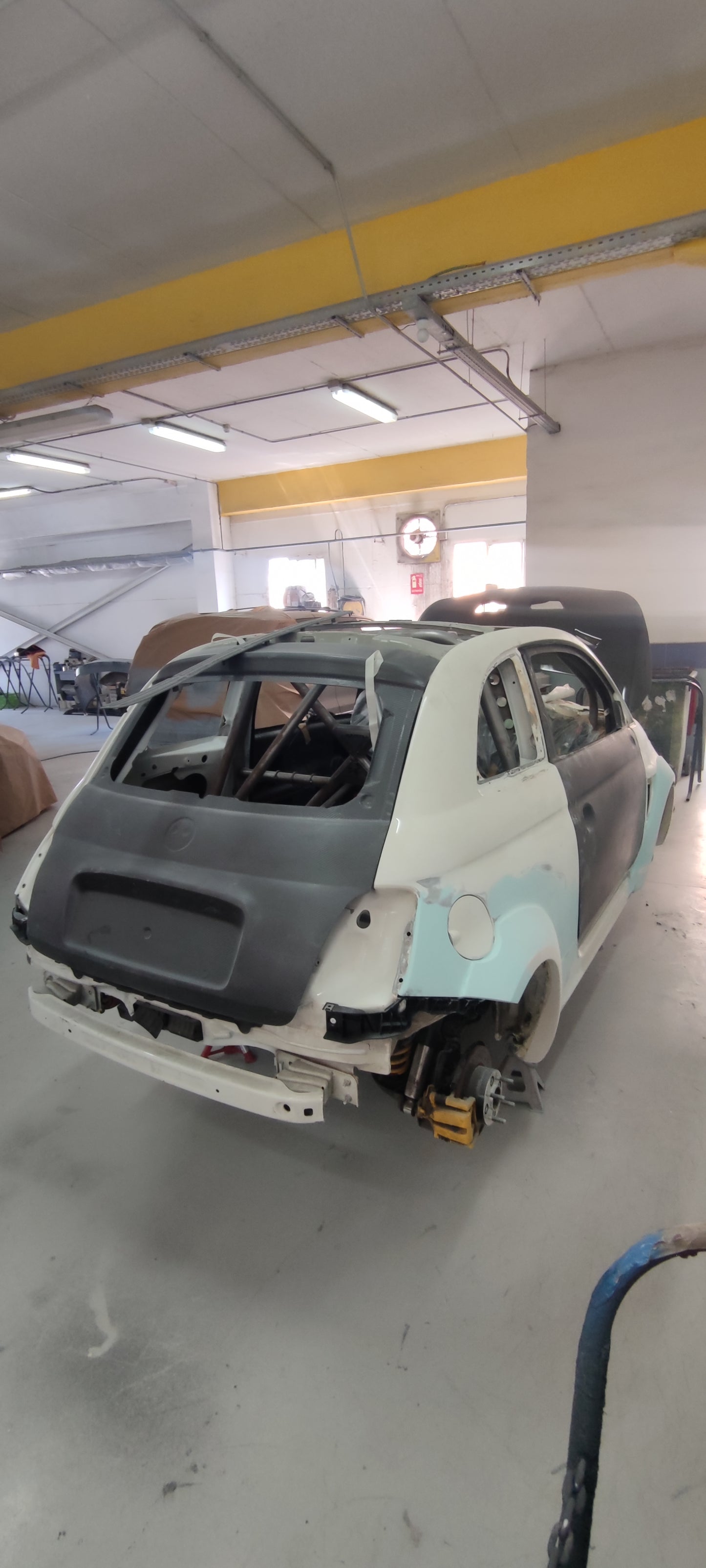 Pre order!! NEW Abarth Baule Maletero Trunk 100% Real Carbon Fiber 7kg