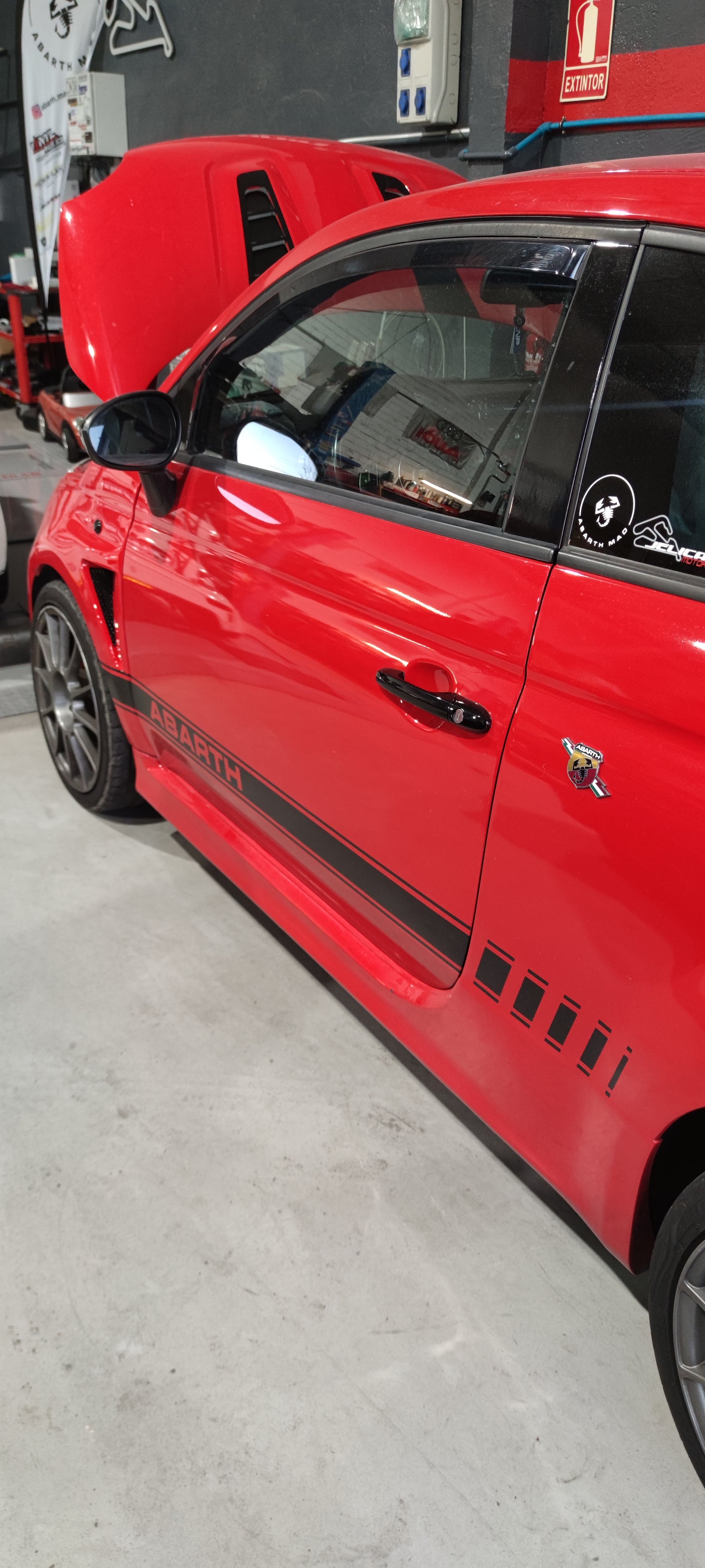 Abarth Kit Molduras Exterior Brillo o Mate