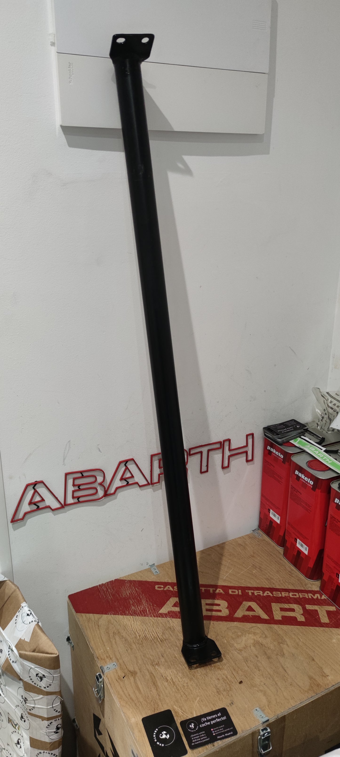 Abarth Barra Trasera Refuerzo Maletero tipo DNA