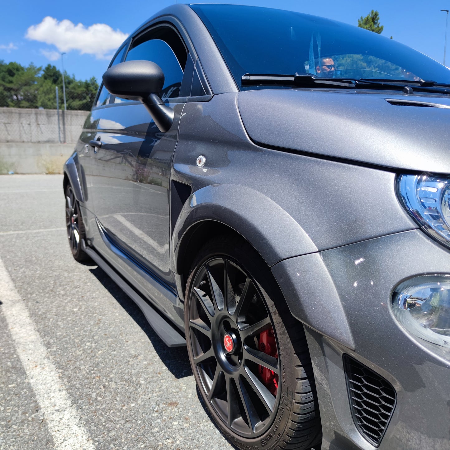 Abarth Ensanches Aletines Fibra 20mm