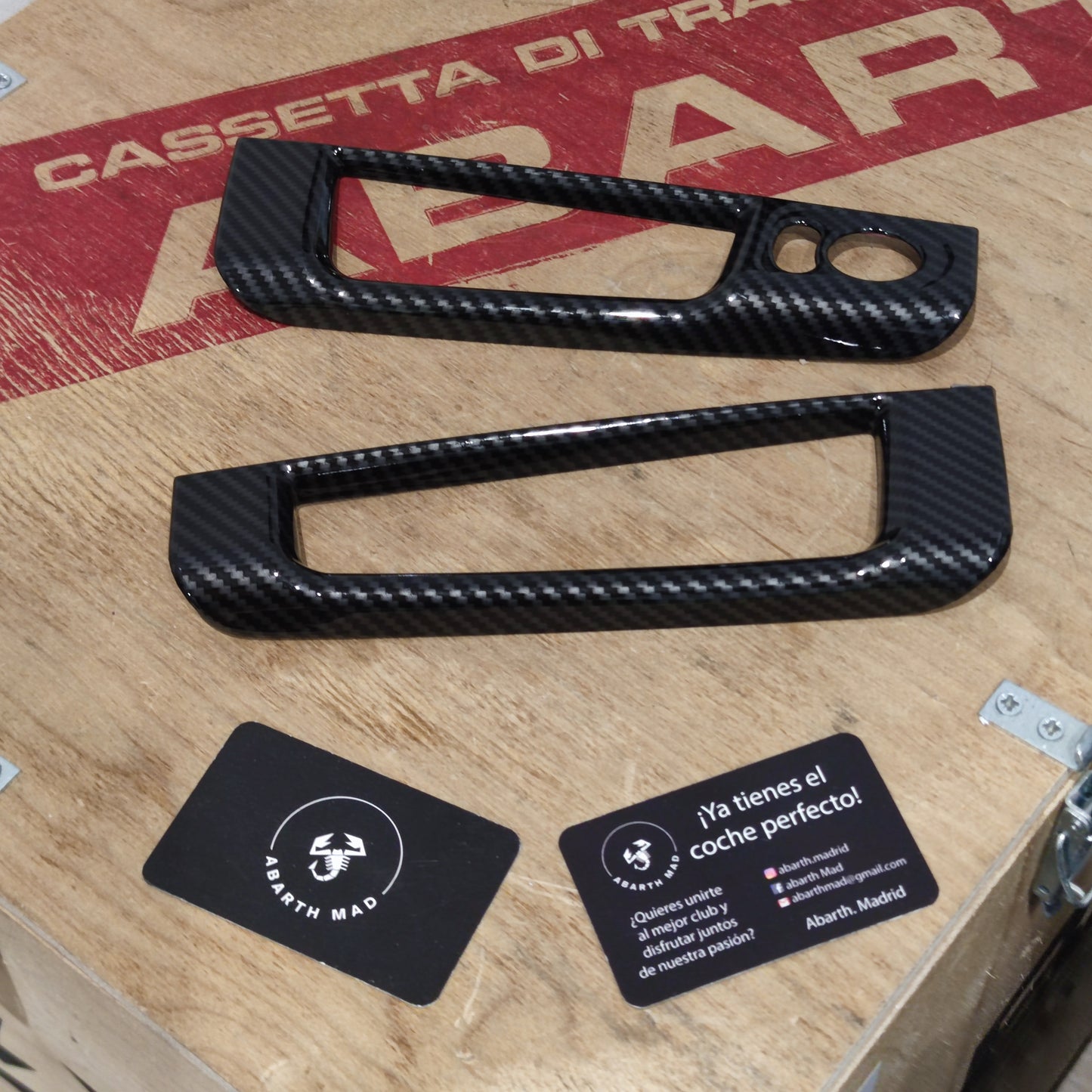 Abarth Reposabrazos Puerta Regulación Espejos Look Fibra de Carbono