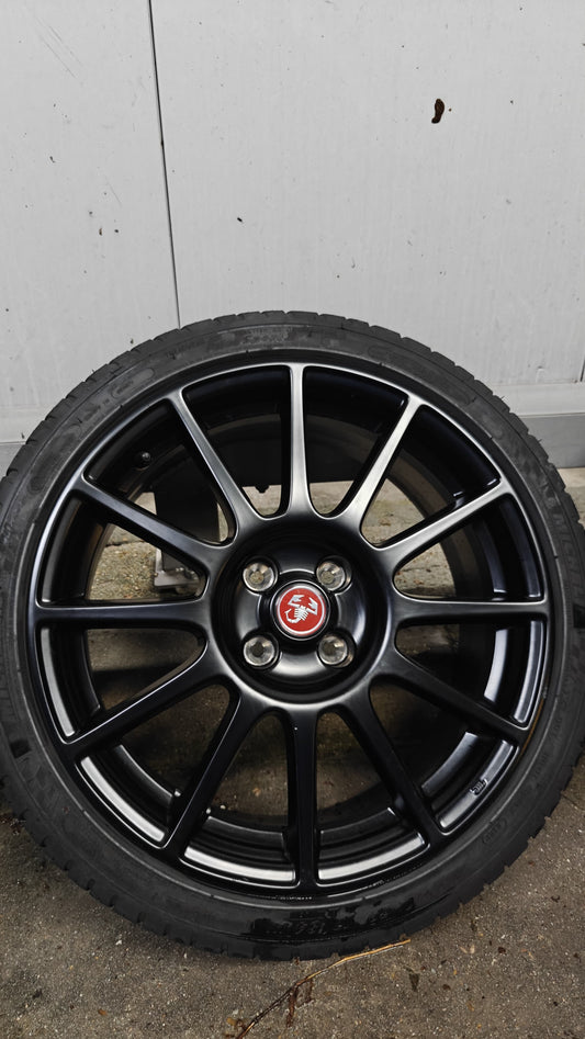 Abarth Llantas SS Originales Mopar 17" + Michelin