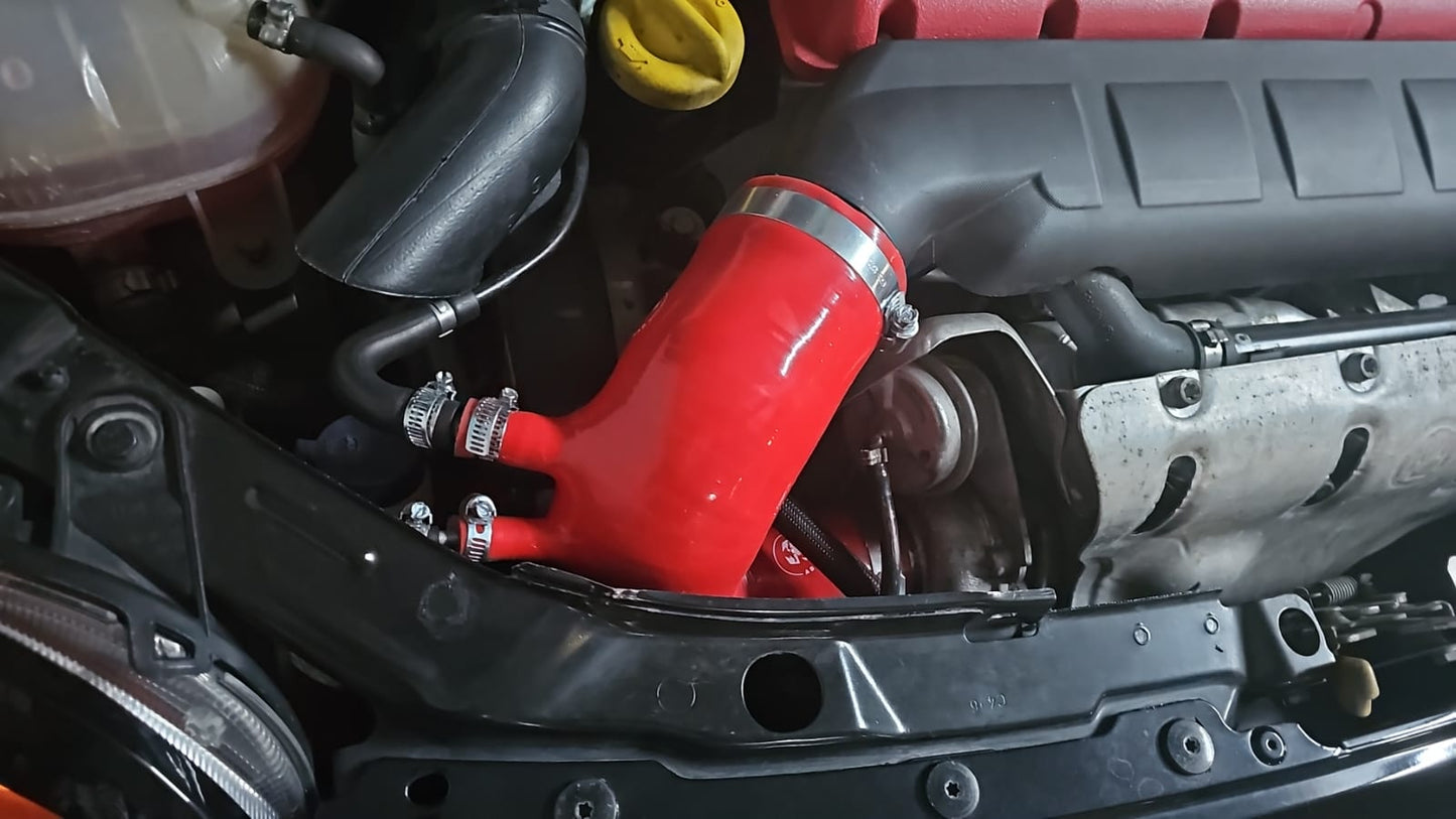 Tubo aspirazione turbo in silicone Abarth Garret o IHI