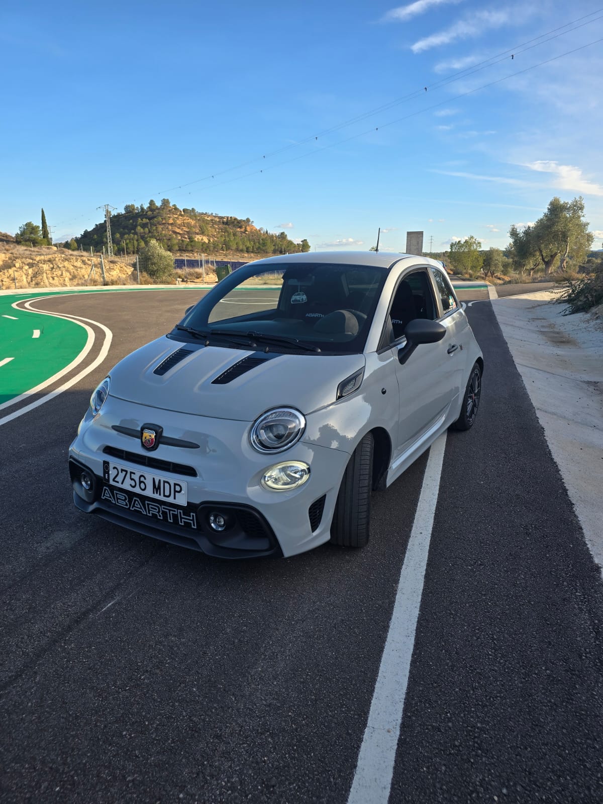 Cofano tipo Fibra Abarth Biposto + prese d'aria