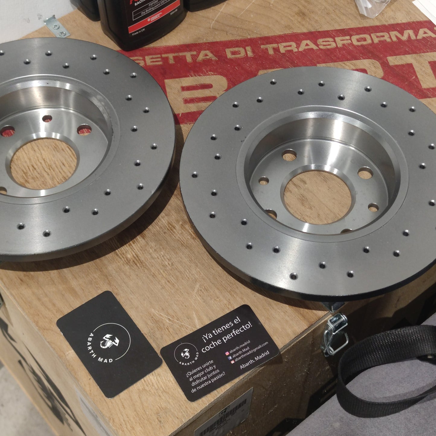 Dischi Posteriori Brembo Forati Originali Abarth OEM (2)