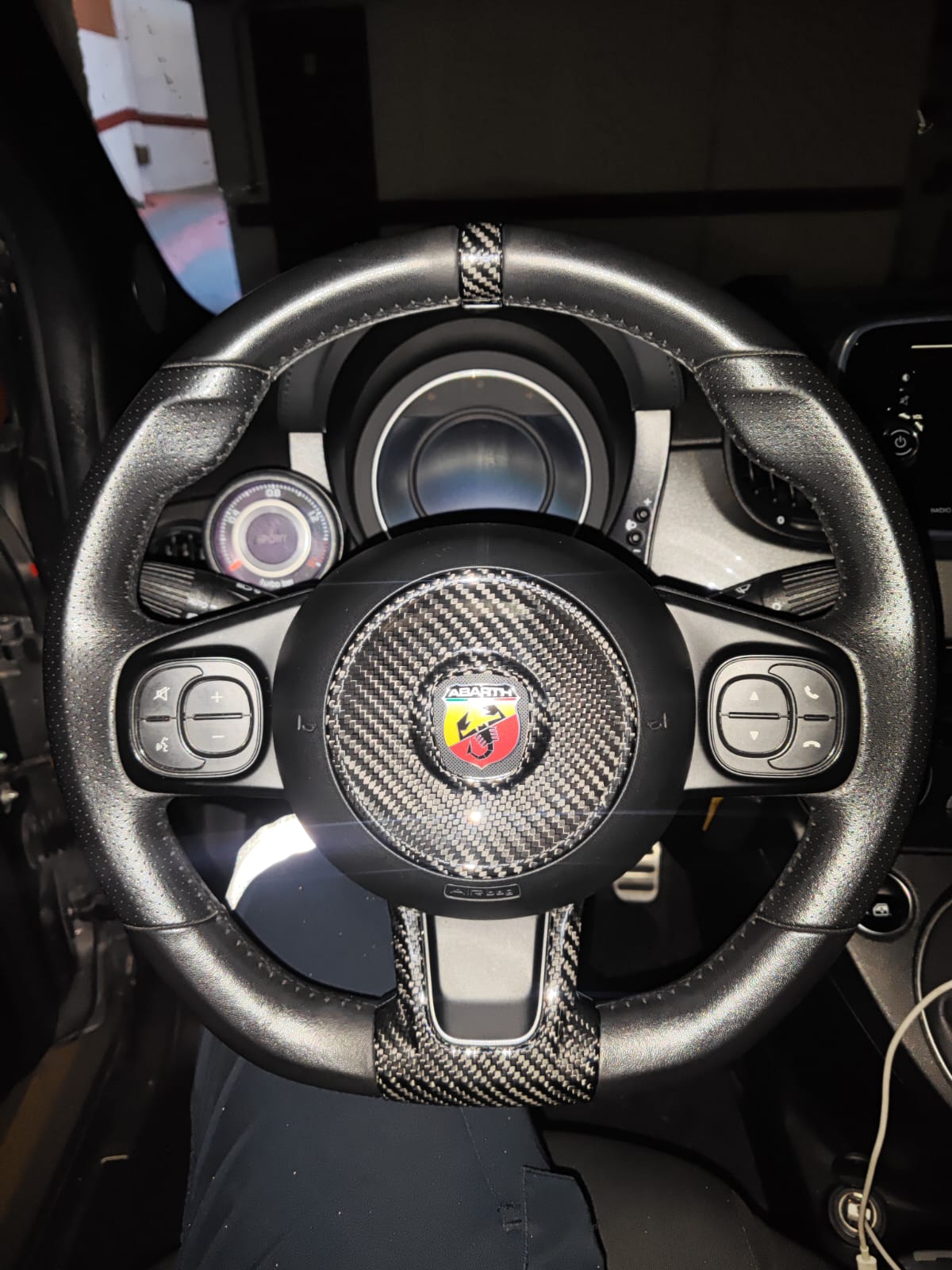 Abarth Volante Inferior Fibra de Carbono