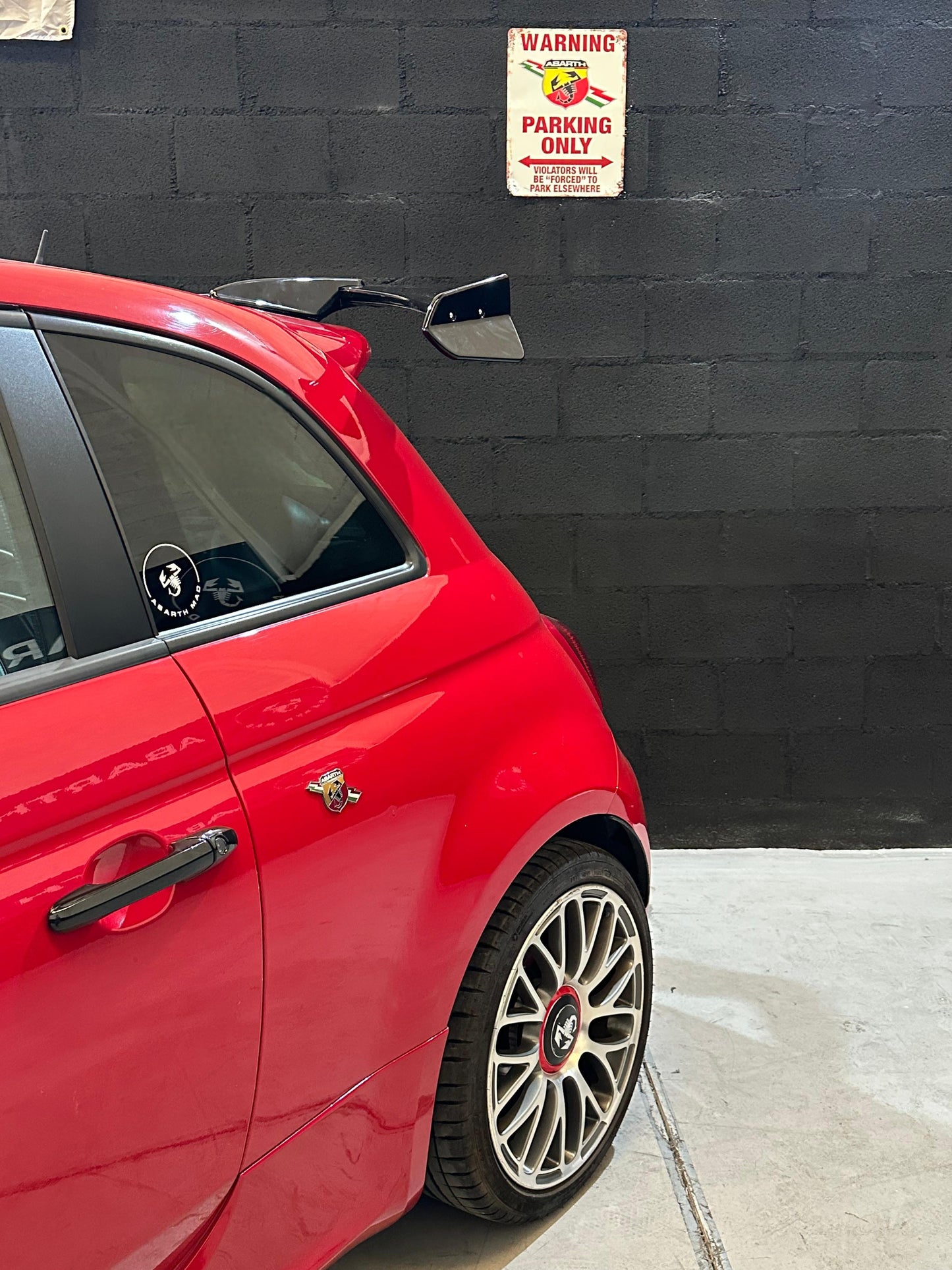 Abarth 500/595/695 Arrow Spoiler Design Japan Style Alerón ABS