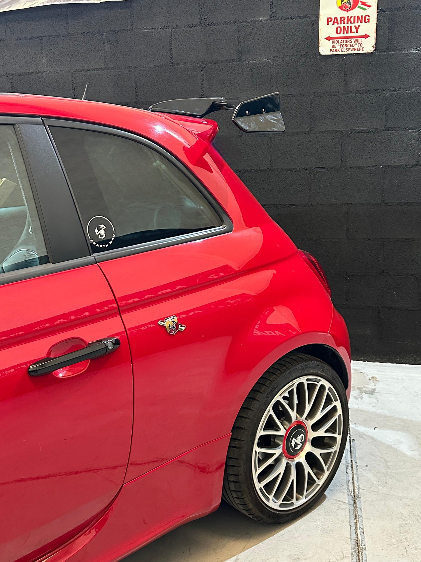 Abarth 500/595/695 Arrow Spoiler Design Japan Style Alerón ABS