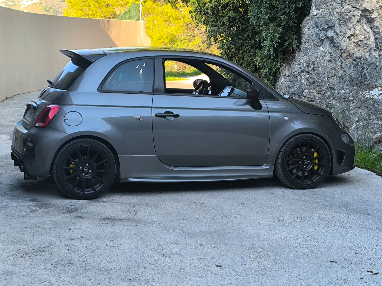 Abarth CHD Añadido Taloneras Fibra Skirt Insert Fiber
