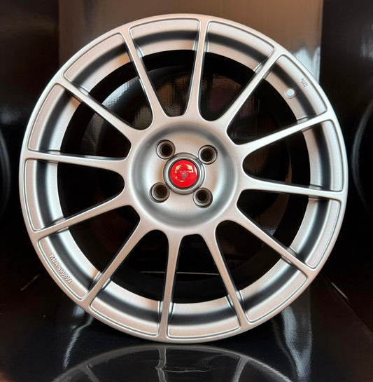 Abarth Fiat 500 124 Spider Punto 500e SS Llantas Wheels 18" ET33 4x98 o 4x100