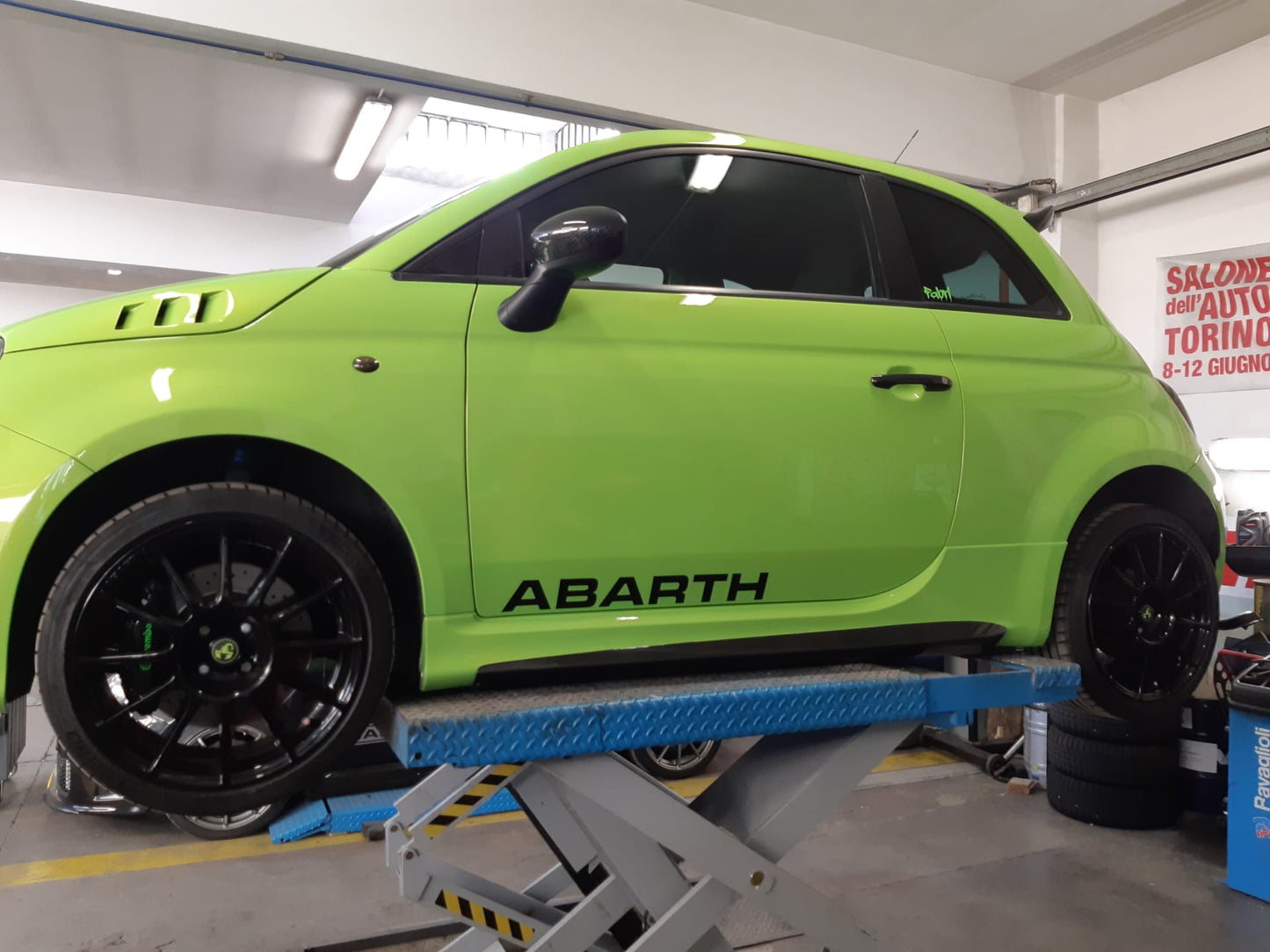 Abarth 500 Wide Side Skirts Biposto and 70th Anniversary Style