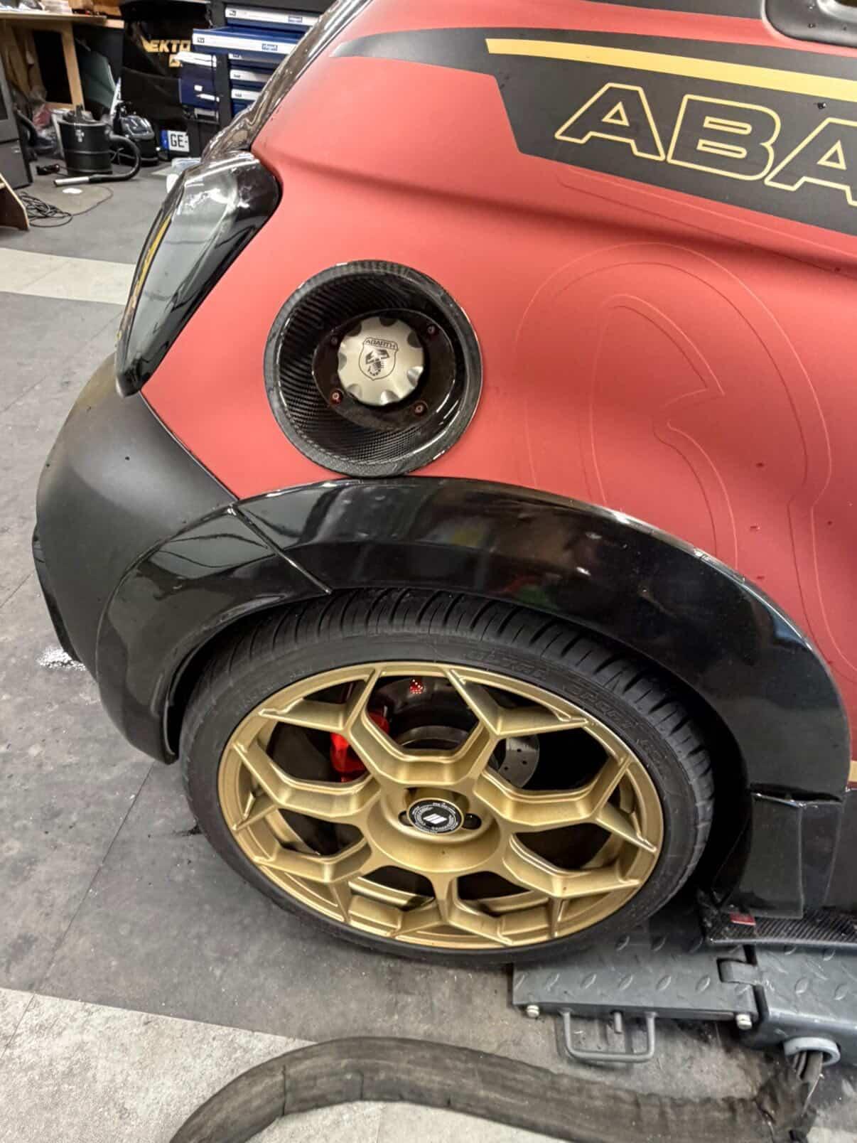 Pre order!! Abarth 500 All Model Cover Carbon Fiber Gas Tank Surround Japan Design Carbono Depósito Gasolina