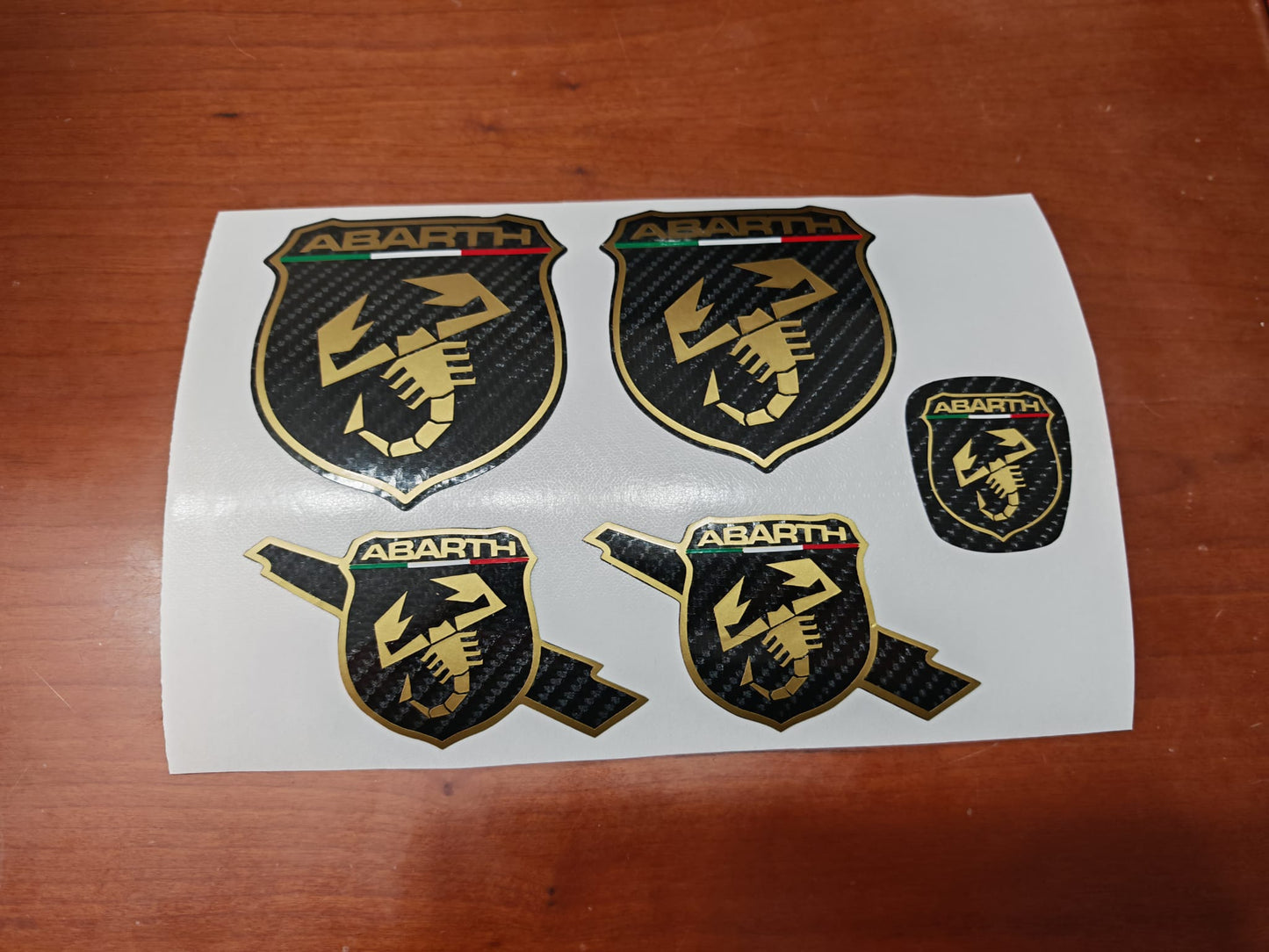 Abarth 500 Carbon Kit Logos Vinilo Emblemas Copri (5 vinilos)