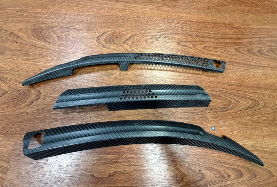 New!! Abarth 500 LHD Carbon Fiber 100% Real Cover Windshield Vierteaguas Cubierta Fibra de Carbono
