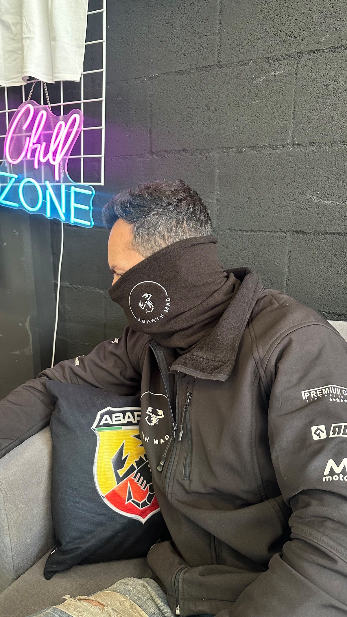 Abarth Mad Velvet Bandana Braga Terciopelada Ajustable