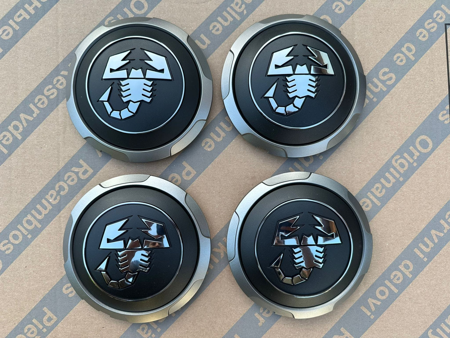 Abarth Tapa llantas ORIGINALES OEM (varios colores)