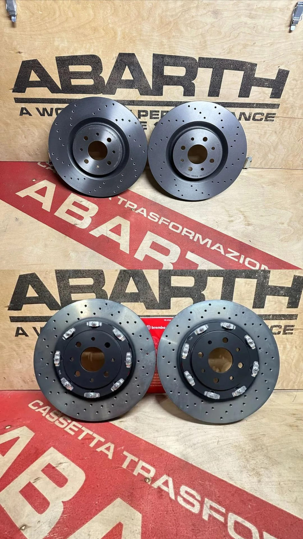 Abarth Kit Brembo ORIGINAL OEM Brake Caliper Set 305mm Completo Perforados o Flotantes Drilled or Floated