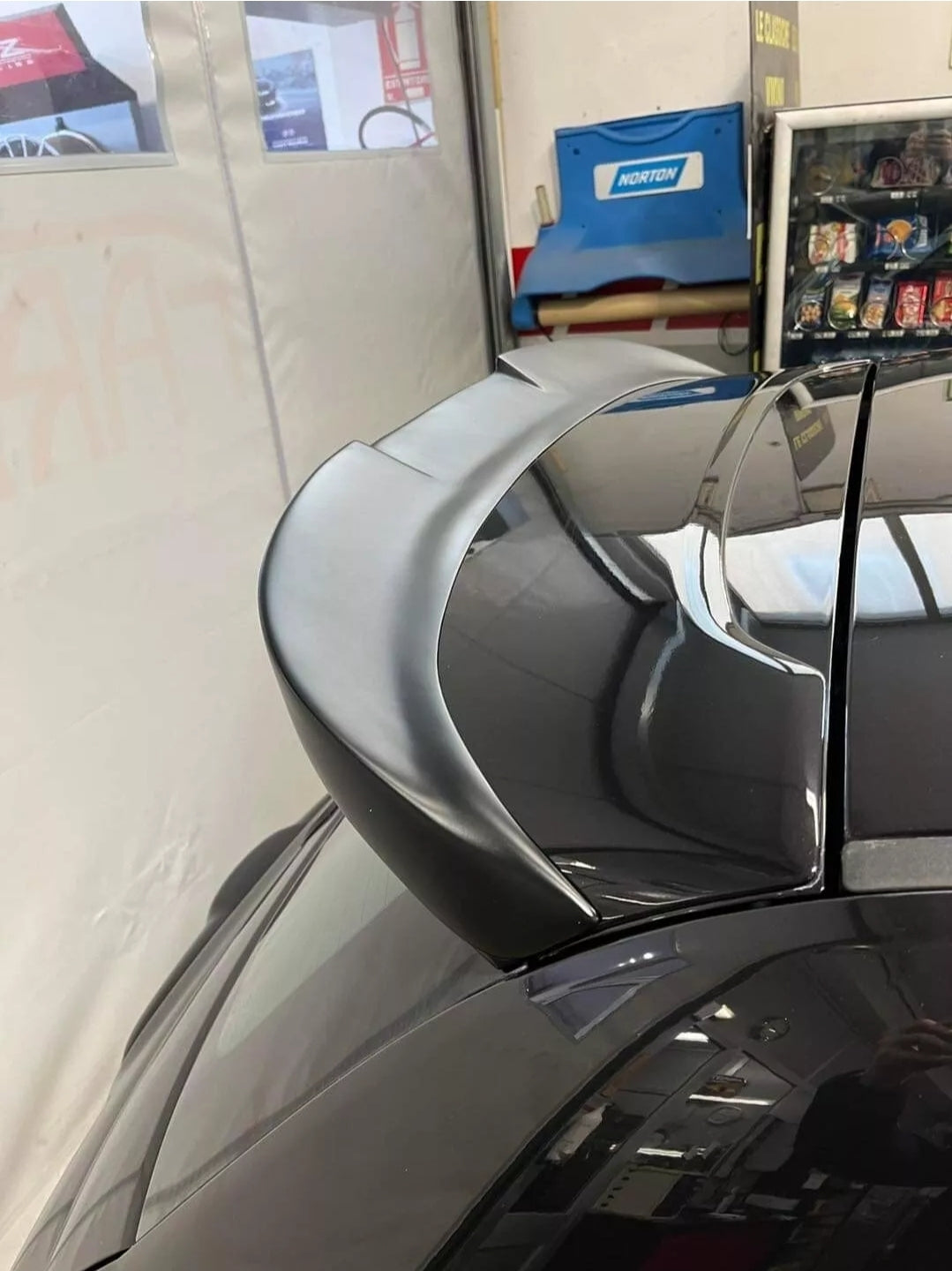 Abarth Visera Spoiler Alerón Prolunga Añadido Extended Unpainted