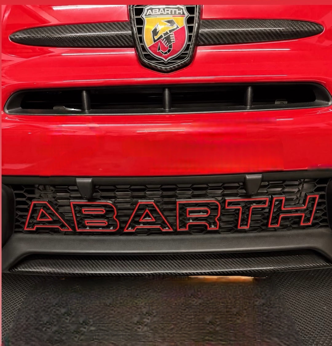 New!! Abarth 2016+ Restyling 3D Easy Fit Letras Clip Letters Front Bumper Grille Rejilla Delantera