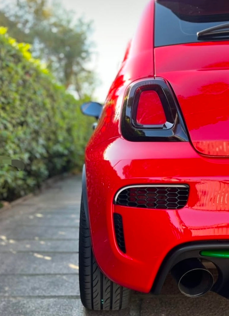 Abarth 500 Restyling Bumper Set Pareja (2) 3D Rear Reflector Lights Rejilla Paragolpes Trasero with LED Reverse Marcha atrás