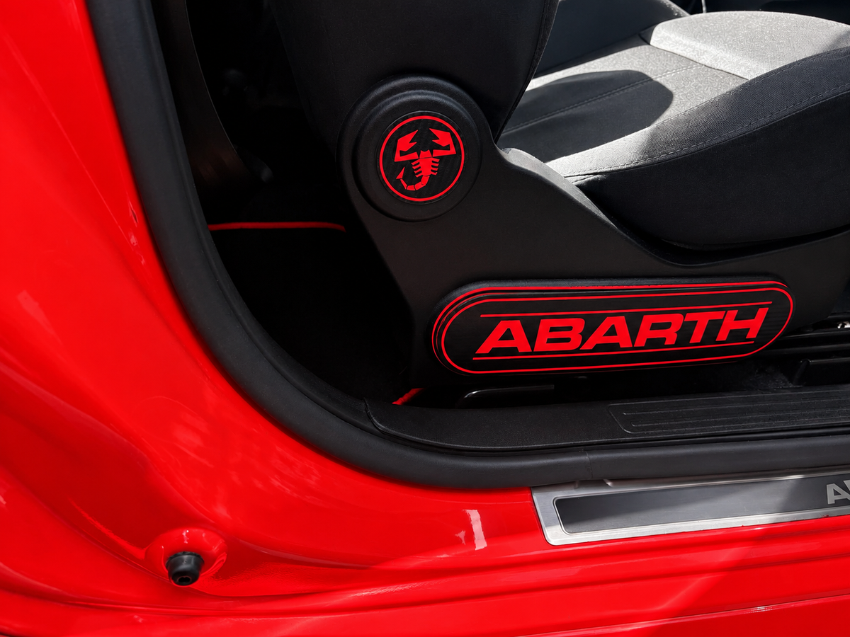 Abarth 500 All Model 3D Side Plates & Wheel Set (4 pieces) Seats (NO SABELT) Asientos Embellecedores