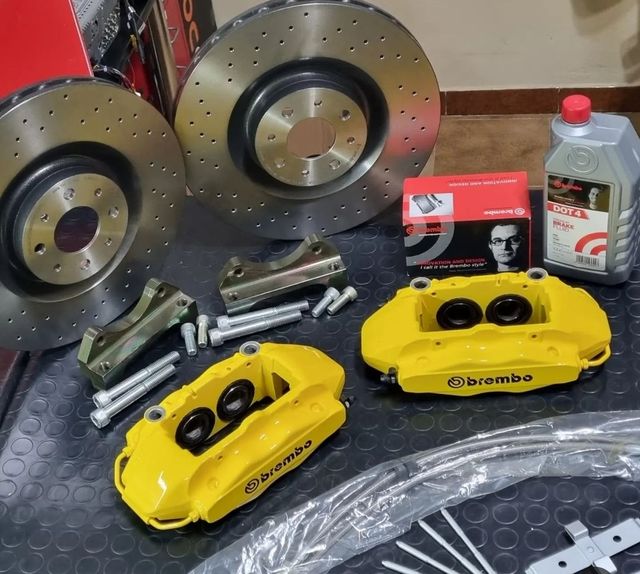 Kit Abarth Brembo 305mm NON ORIGINALE Giallo Alfa Romeo