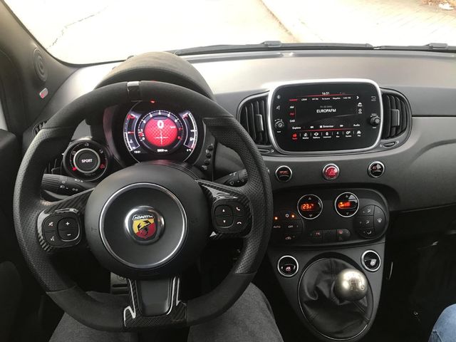 Parabrezza Abarth Alcantara Competizione