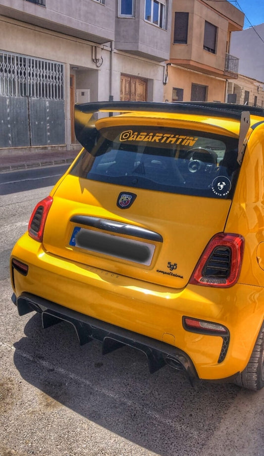 Abarth Difusor Trasero Prolongado con luz tipo F1